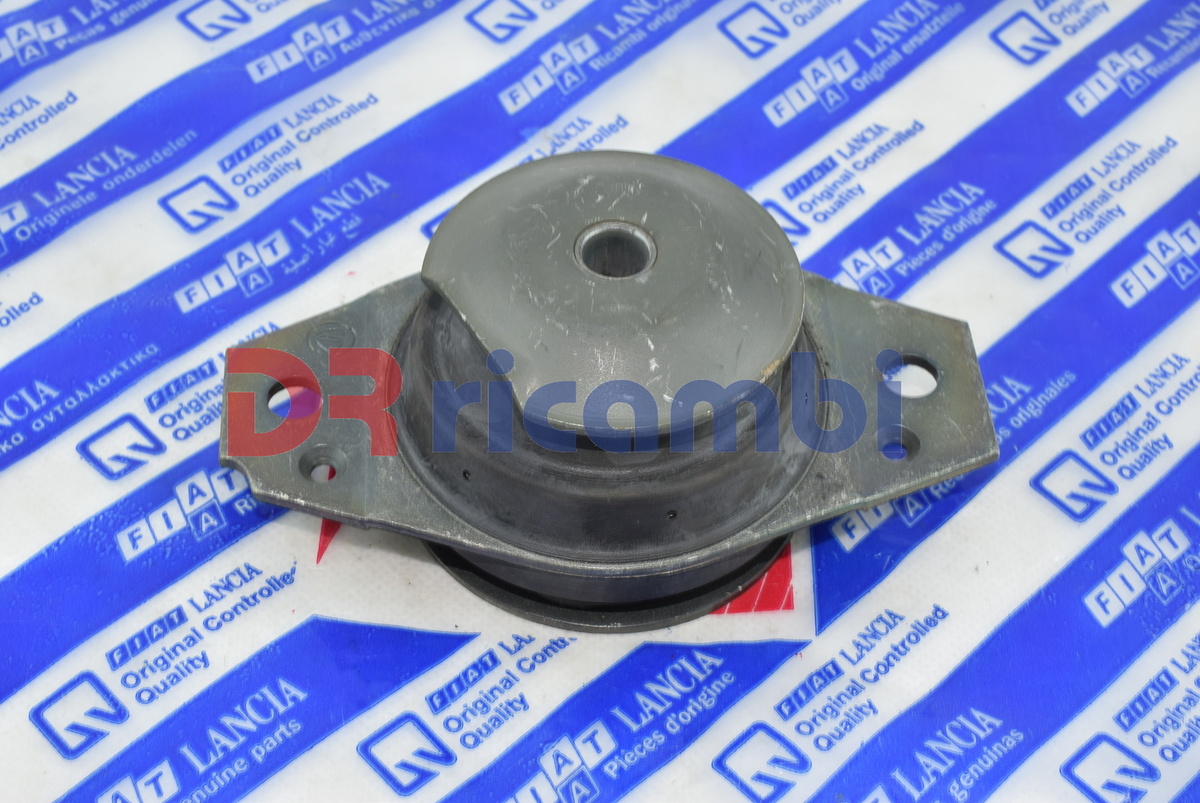 SUPPORTO MOTORE ANTERIORE DESTRO FIAT PUNTO 1.1 cc - 1.2 cc FIAT 7784308