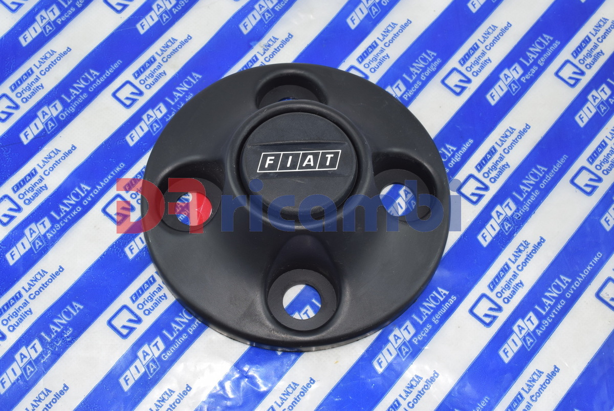 COPPA RUOTA BORCHIA COPPETTA FIAT 131 CL IN PLASTICA NERA ORIGINALE FIAT 5924026