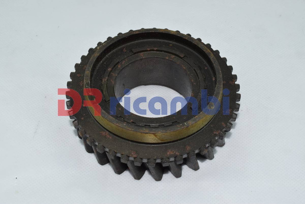 INGRANAGGIO CAMBIO 3° V. IVECO 50.8-50.9-50/55/65.10-Z 70.10-75.10-79.10 8832401