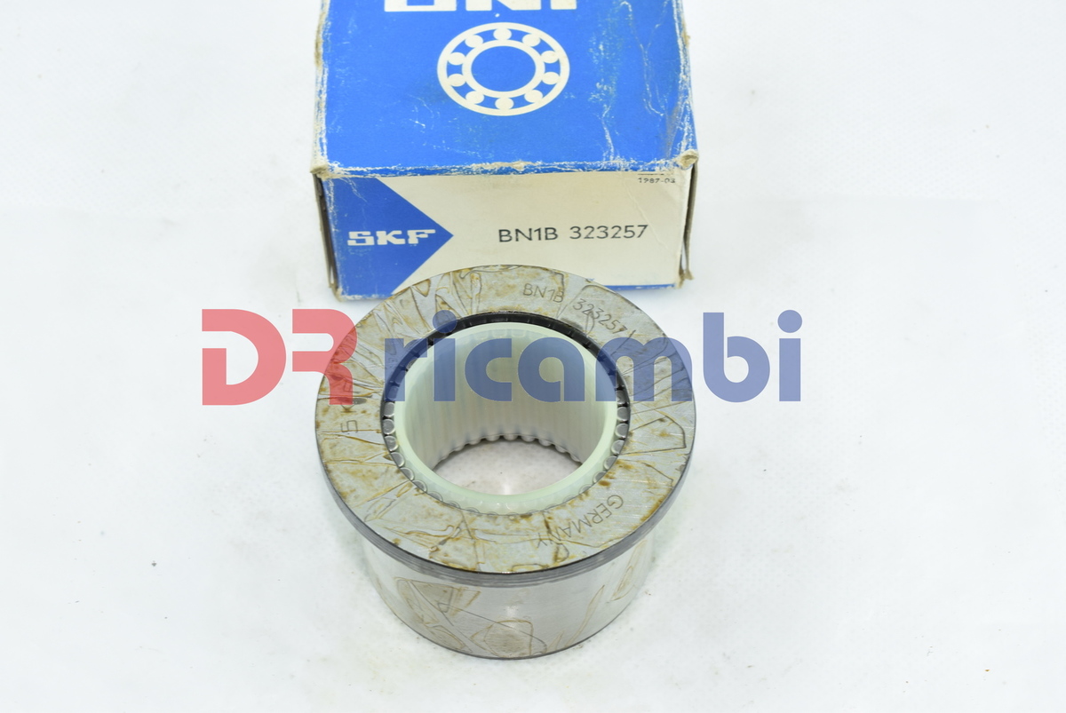 CUSCINETTO A RULLINI FIAT 682 N2/3/4/T2/T3/T4 SKF BN1B 323257 - D. 40x59/70x41.8