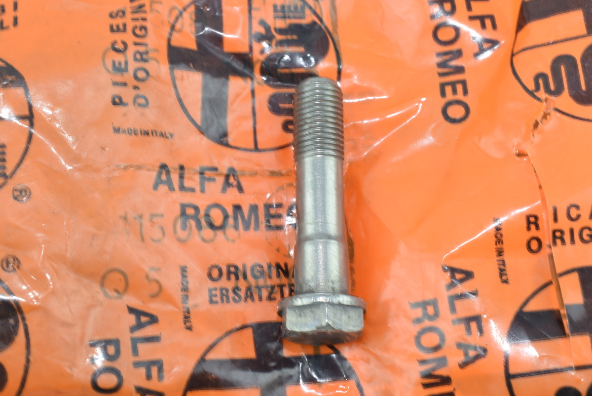 VITE BULLONE BIELLA ALFA ROMEO 145 146 ALFA 33 ALFA ROMEO 60517515