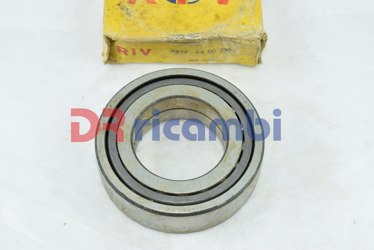 CUSCINETTO SCATOLA STERZO IVECO 682 N3 N4 690 N3 N4 T3 T4 RIV 607832 OE 607474 