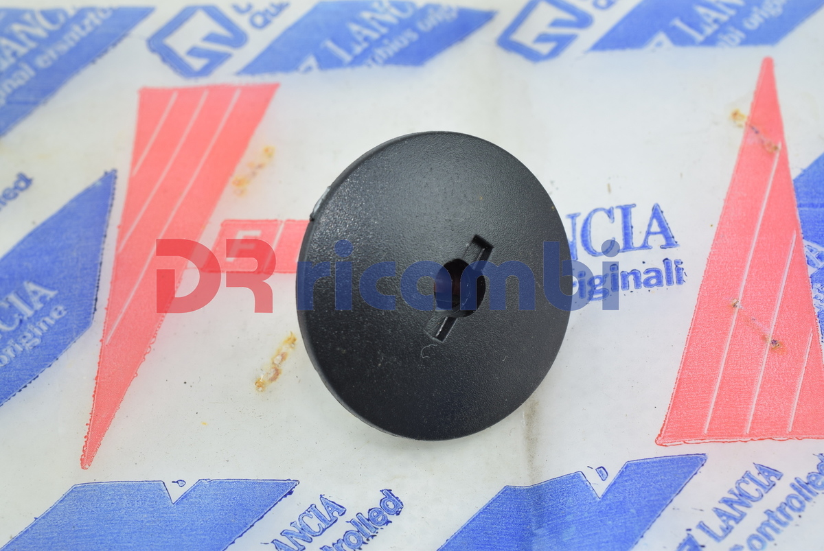 TAPPO ISOLAMENTO VANO MOTORE FIAT CROMA PUNTO LANCIA DEDRA N DELTA FIAT 82406852