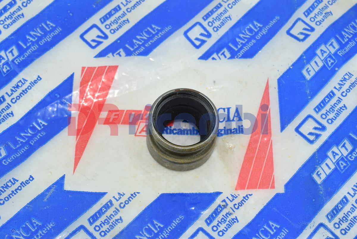 PARAOLIO CAMBIO LEVA INSERIMENTO MARCE FIAT 128 RITMO LANCIA DELTA FIAT 4451676