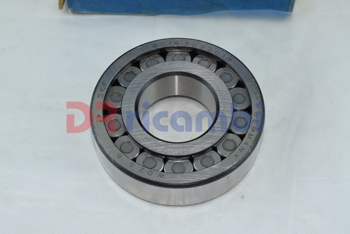 CUSCINETTO A RULLI CILINDRICI CAMBIO PER IVECO SKF BC1B322201B - D. 40x90x25