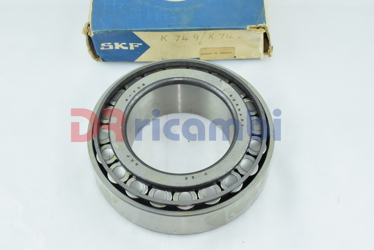 CUSCINETTO A RULLI CONICI SKF  K749/K742 - D. 85.26x150.089x44.45