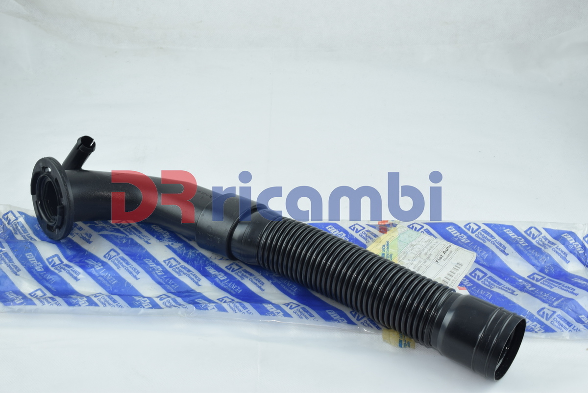 TUBO BOCCHETTONE INTRODUZIONE CARBURANTE LANCIA Y10 - LANCIA 7664259