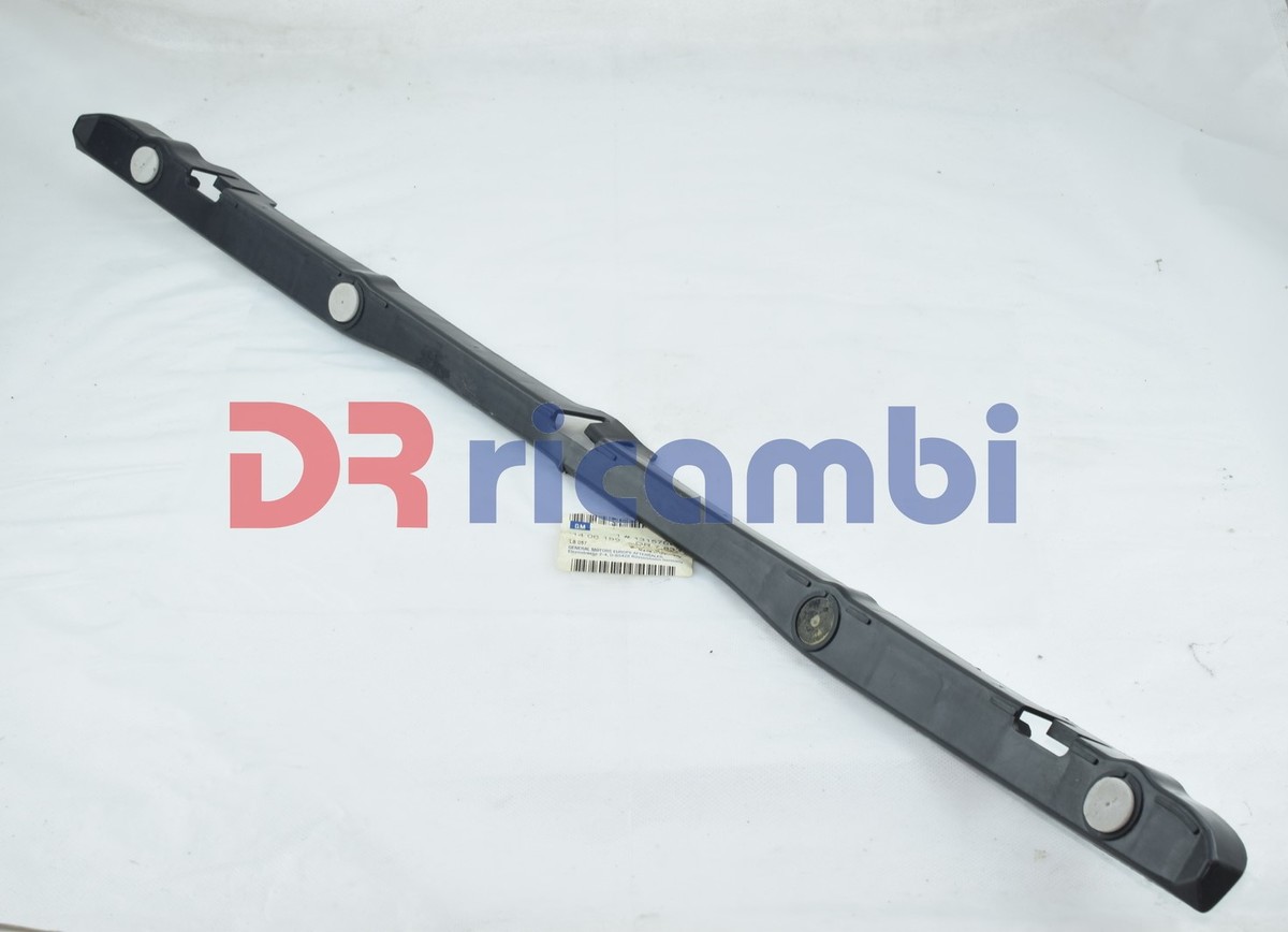 STAFFA SUPPORTO PARAURTI POSTERIORE CENTRALE OPEL ZAFIRA B 