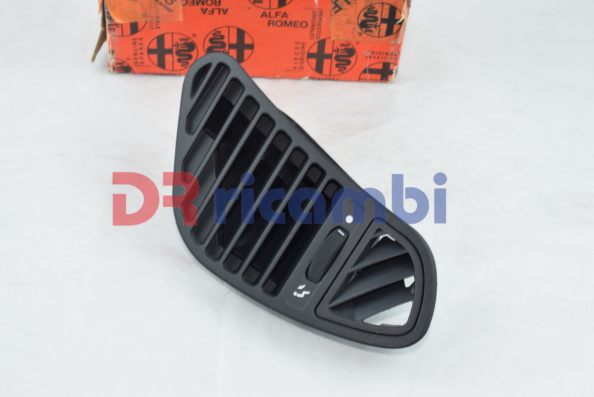 DIFFUSORE BOCCHETTA AREAZIONE LATO SINISTRO ALFA 156 - ALFA ROMEO 156016348