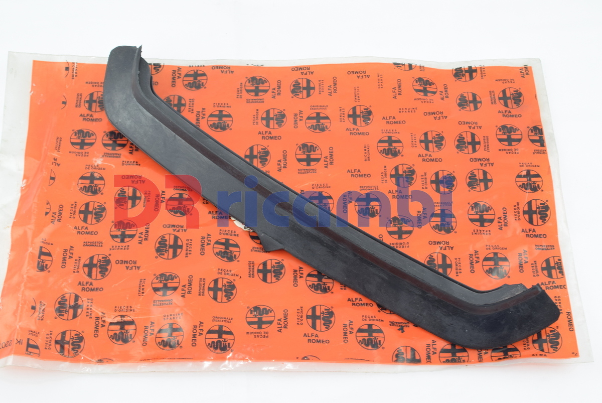 GUARNIZIONE TENUTA CORNICE GRIGLIA RADIATORE ALFA 155 - ALFA ROMEO 60572984