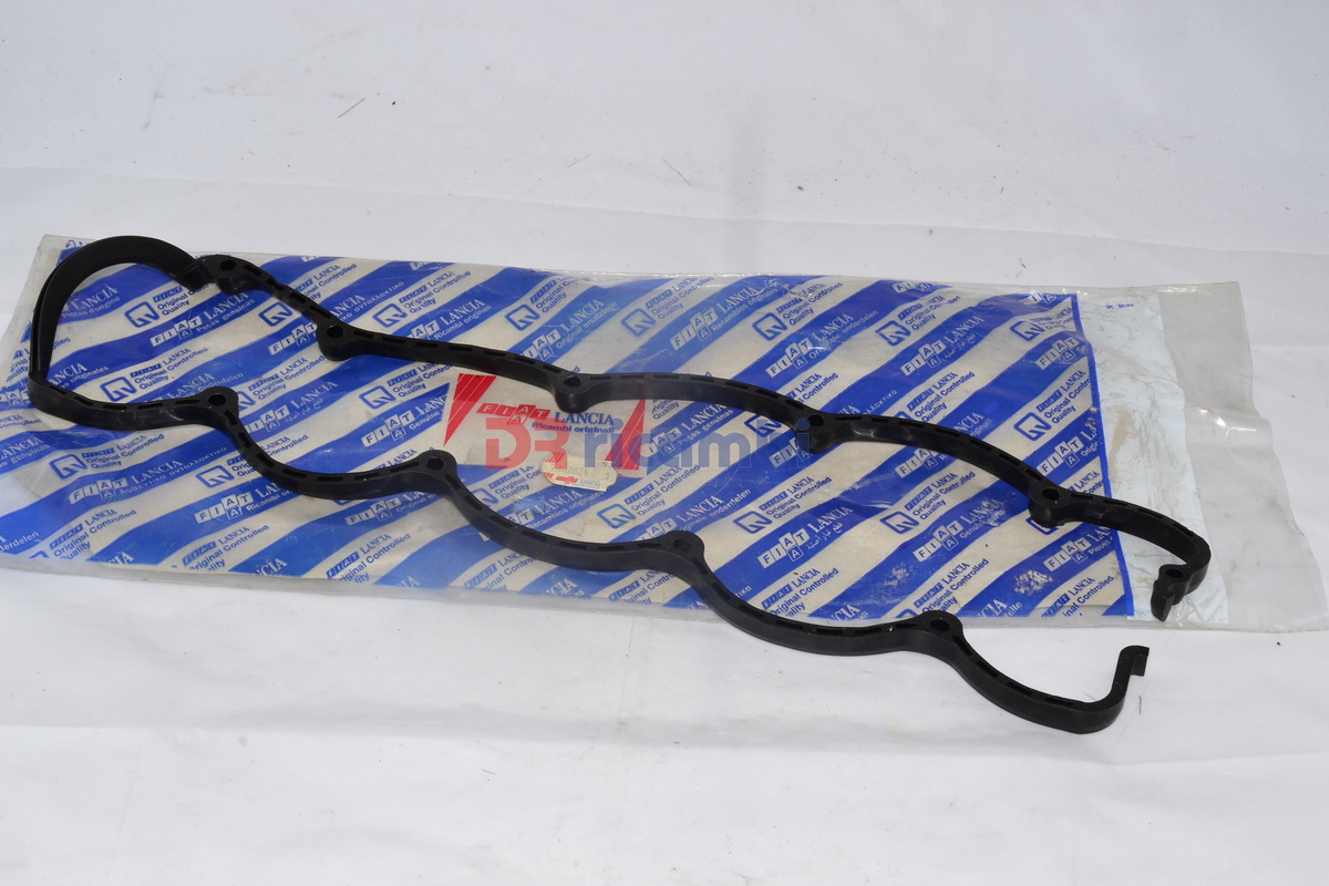 GUARNIZIONE COPRITESTATA FIAT CROMA LANCIA THEMA 2.5 cc TD - FIAT 7302624