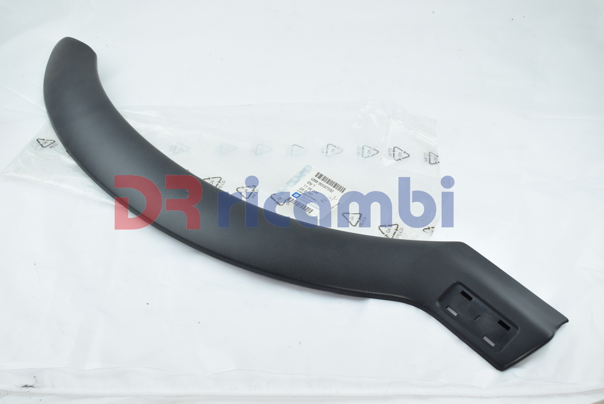 PROTEZIONE MODANATURA PASSARUOTA PARAFANGO ANT. DX. OPEL ZAFIRA A - 90597592