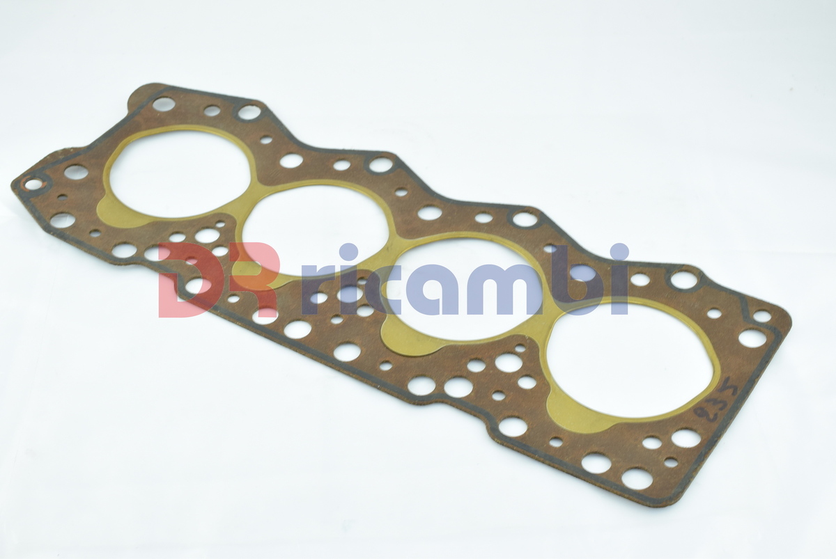 GUARNIZIONE TESTATA MOTORE PER FIAT 131 132 D - GOETZE 3002411700 - FIAT 4731125