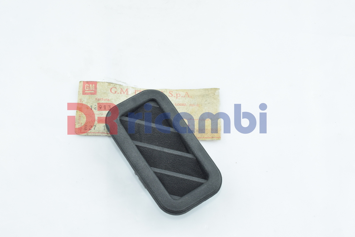 DIFFUSORE ARIA ABITACOLO CRUSCOTTO ESTERNO DX. OPEL VECTRA A CALIBRA - 90303406