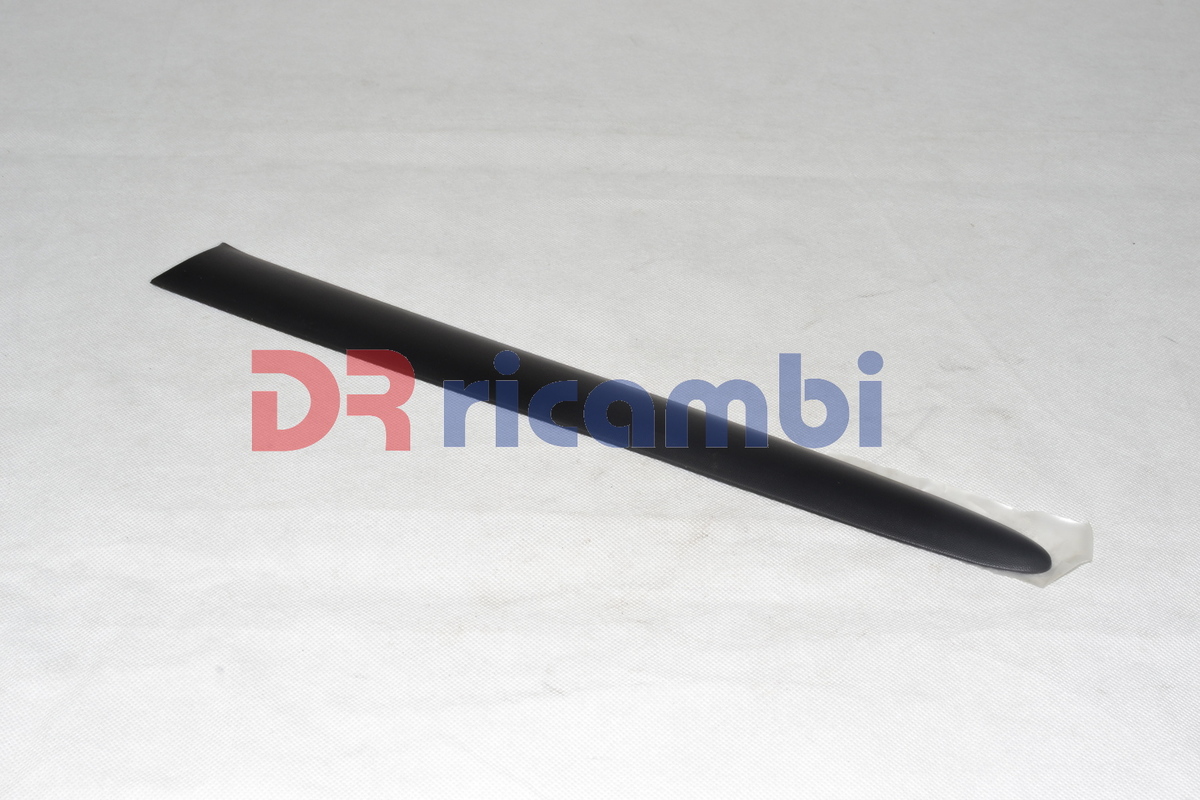 MODANATURA PROTEZIONE PANNELLO LATERALE POST SX OPEL CORSA B 3 PORTE - 90547381