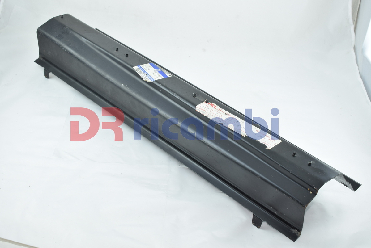 STAFFA INFERIORE DESTRA PANNELLO BATTICALCAGNO OPEL CORSA B TIGRA A - 90532982