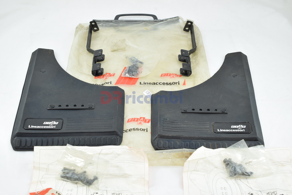 SERIE KIT PARASPRUZZI DESTRO E SINISTRO FIAT UNO - FIAT 5899263