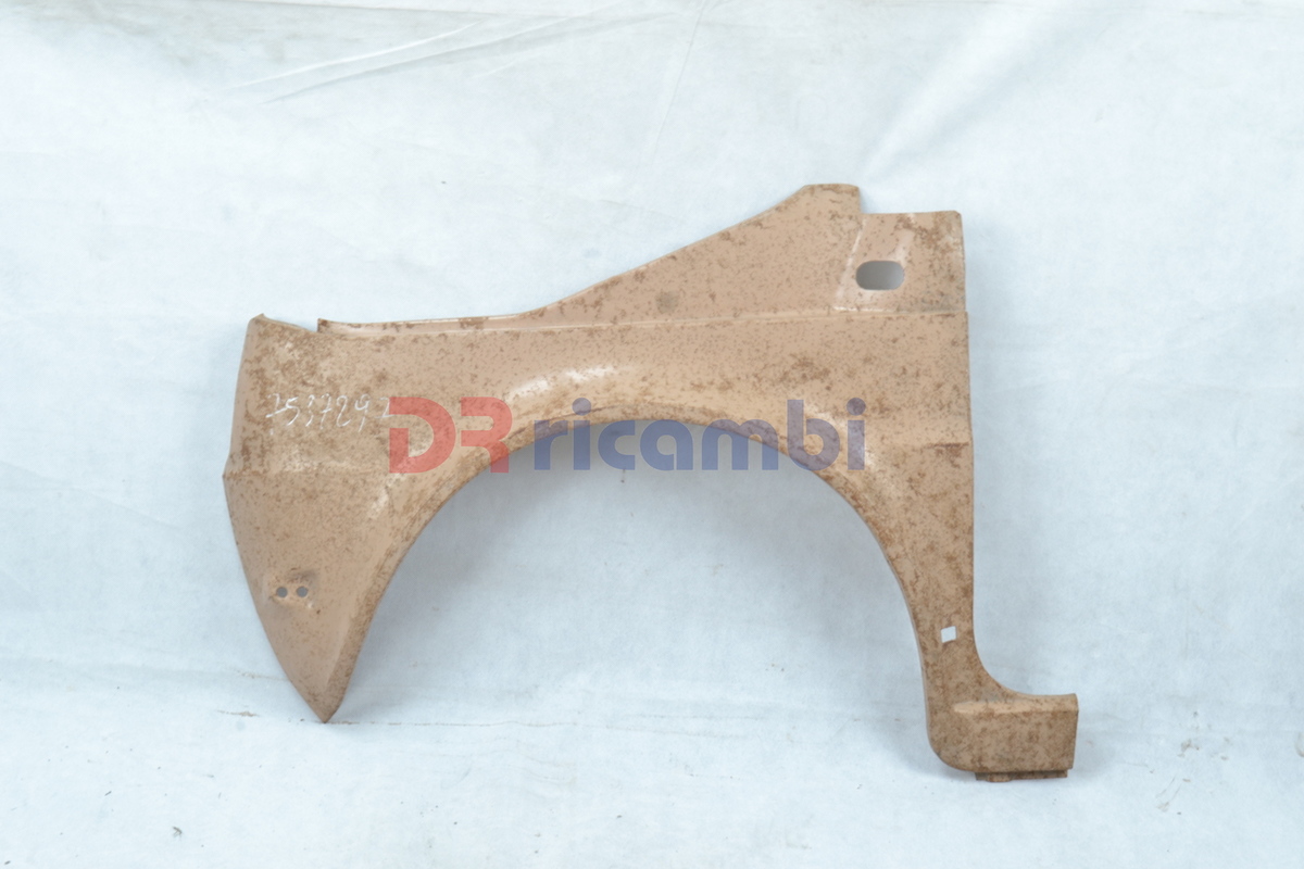 PARAFANGO ANTERIORE SINISTRO ORIGINALE FIAT 126 FSM BIS - FIAT 7537297