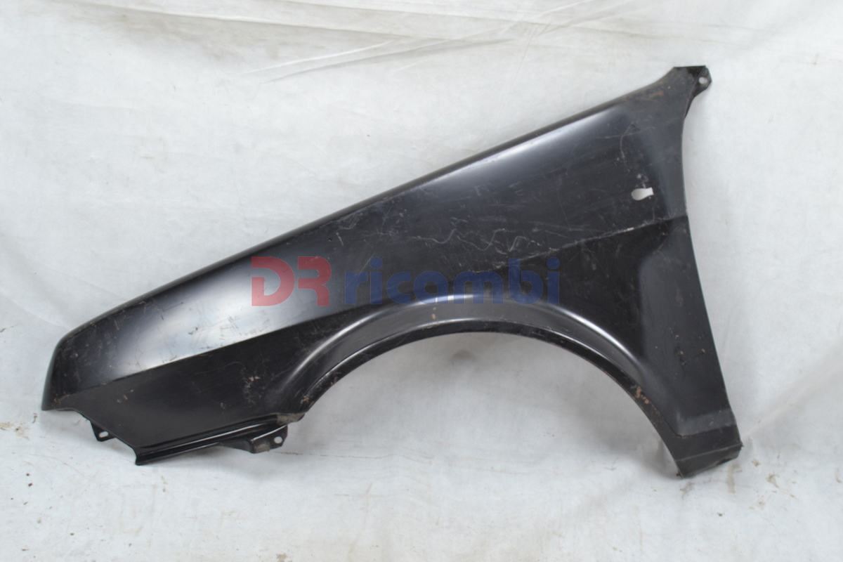 PARAFANGO ANTERIORE SINISTRO ORIGINALE FIAT RITMO 2a SERIE - FIAT 5977083