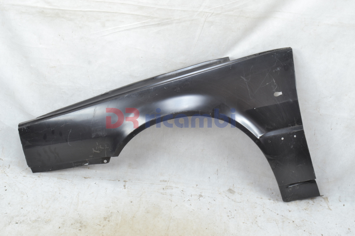 PARAFANGO ANTERIORE SINISTRO ORIGINALE FIAT CROMA 1a SERIE - FIAT 82421345