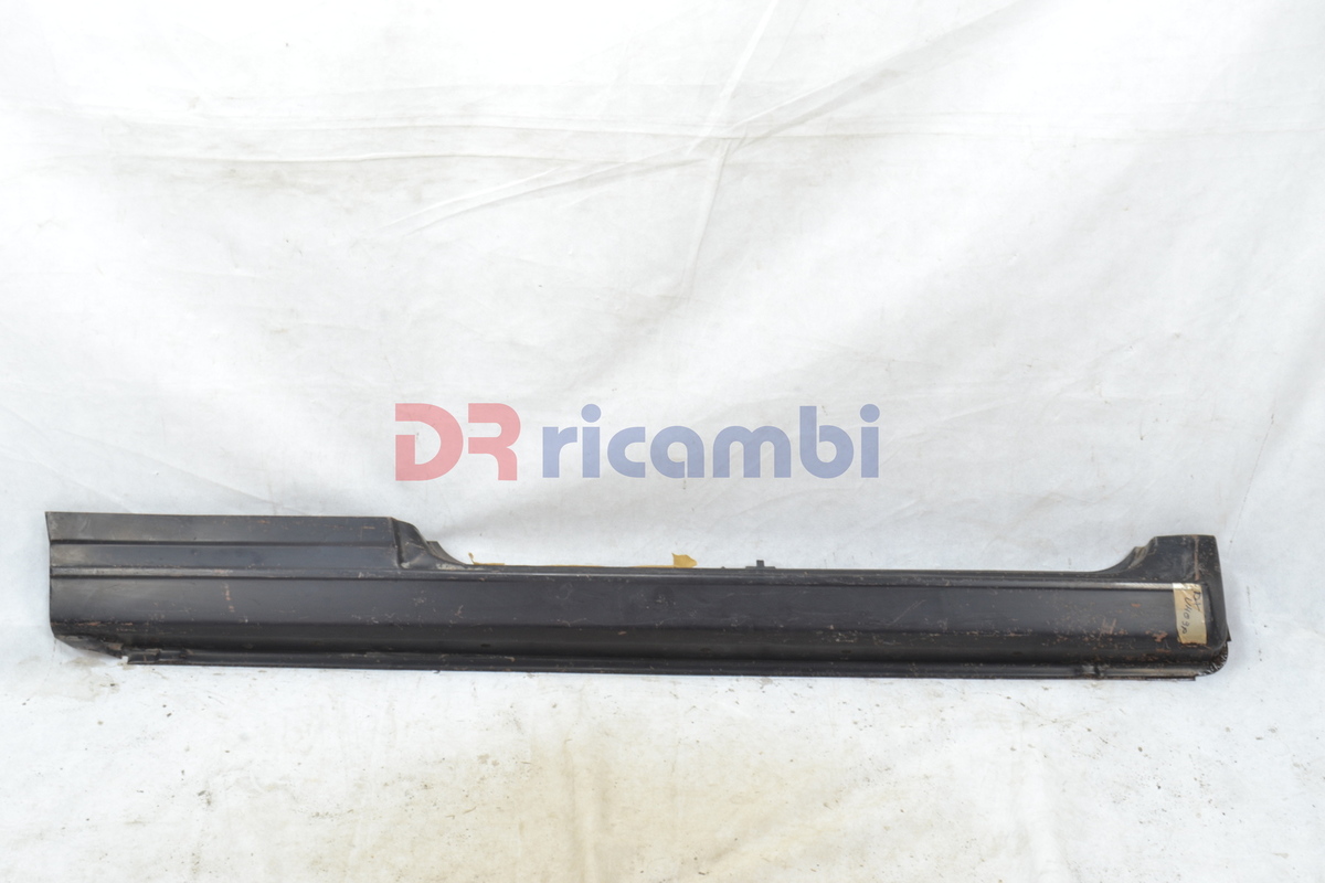 FASCIONE LAMIERA SOTTOPORTA LATO DESTRO FIAT UNO I.E 3P 3 PORTE - DR1557