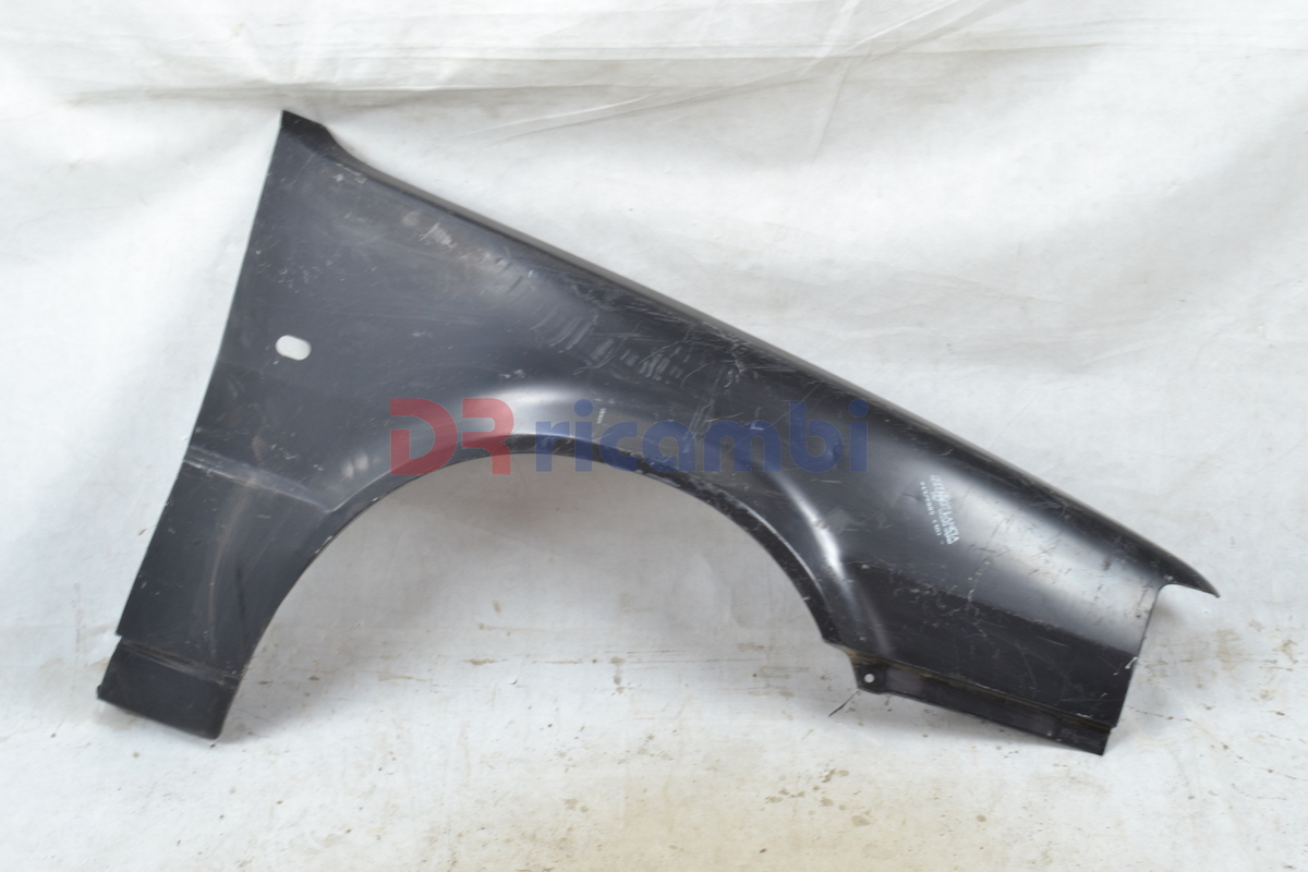 PARAFANGO ANTERIORE DESTRO ORIGINALE LANCIA THEMA 1984&gt;1988 - LANCIA 91379885