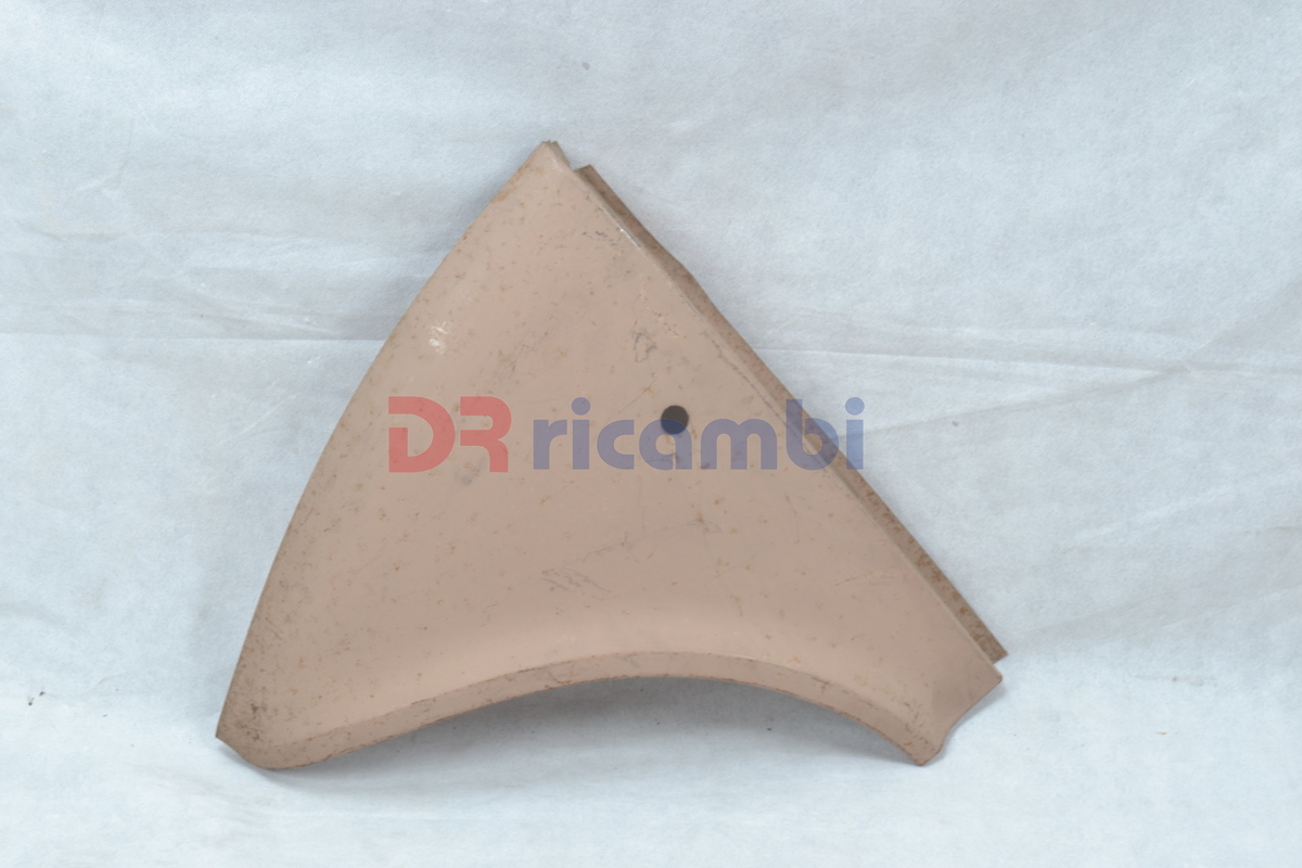 MEZZO PARAFANGO ANTERIORE SINISTRO FIAT 127 - DR RICAMBI DR1570