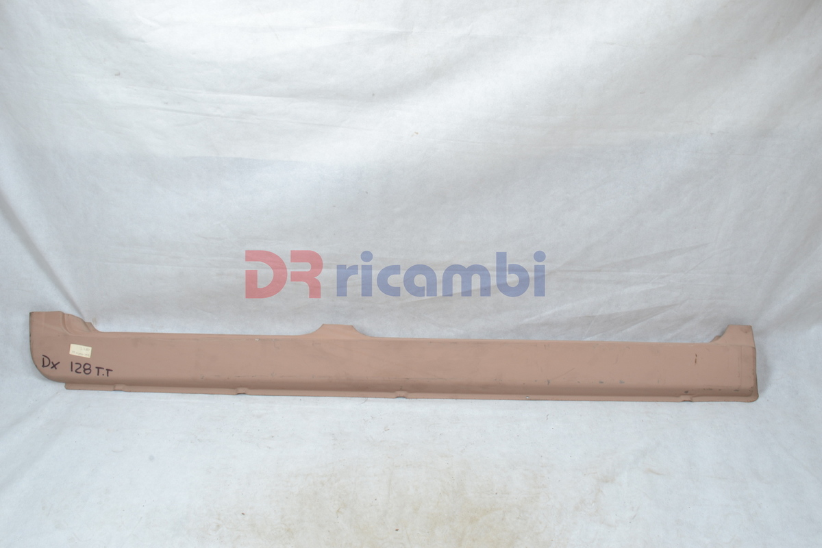 FASCIONE LAMIERA SOTTOPORTA LATO DESTRO FIAT 128 - DR RICAMBI DR1598