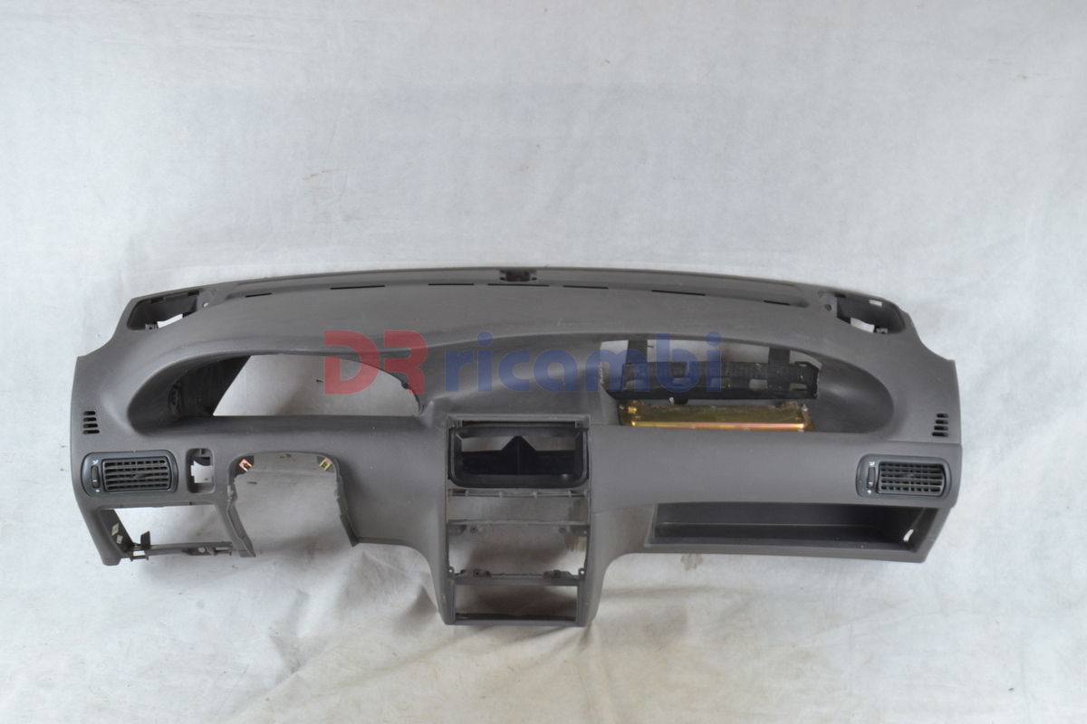 PLANCIA PORTASTRUMENTI CRUSCOTTO INTERNO ABITACOLO FIAT PUNTO 1a SERIE - DR1616