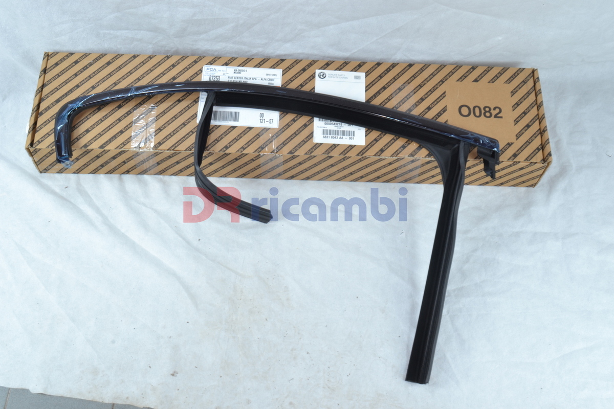 GUARNIZIONE DI TENUTA PROFILATO GOMMA PORTA POST DX ALFA ROMEO GIULIA - 50543218