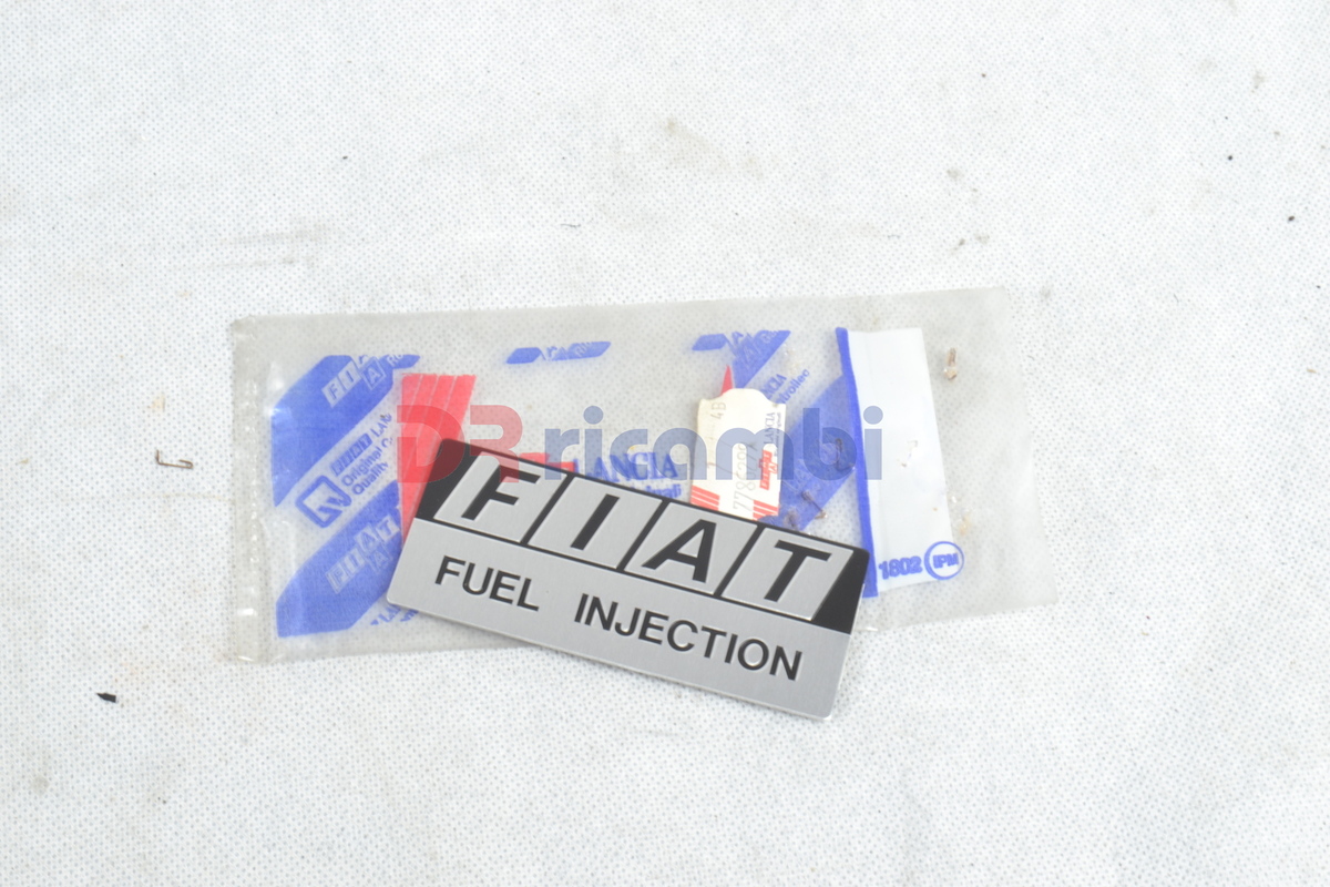 LOGO SCRITTA TARGHETTA SCATOLA FILTRO ARIA &quot; FIAT FUEL INJECTION &quot; - 7786299