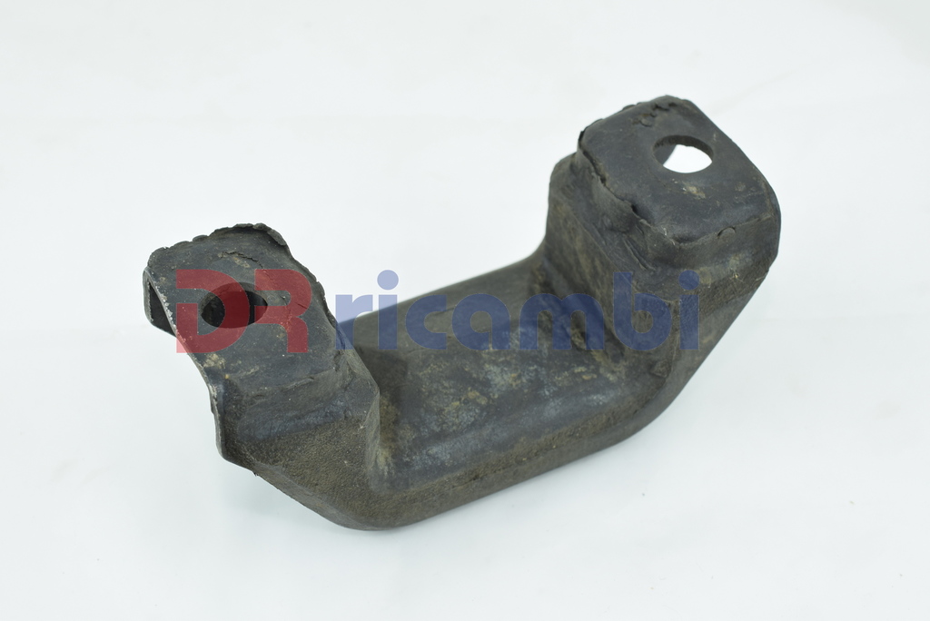 SUPPORTO BALESTRA SOSPENSIONE ANTERIORE PER FIAT 600 I - DR RICAMBI DR1740