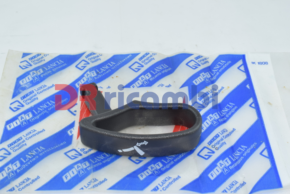 MANIGLIA REGOLAZIONE APERTURA SEDILE ANT. SX. FIAT UNO LANCIA Y10 - 181378170