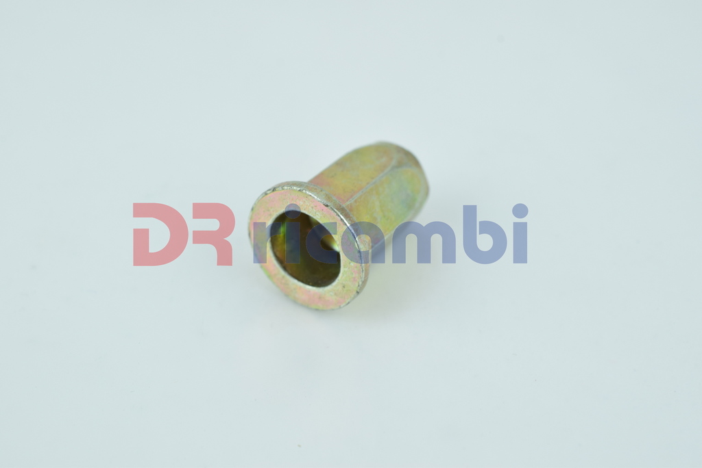 RIVETTO VITE FISSAGGIO ALFA 146 166 FIAT 500 PUNTO LANCIA YPSILON FIAT 15624411