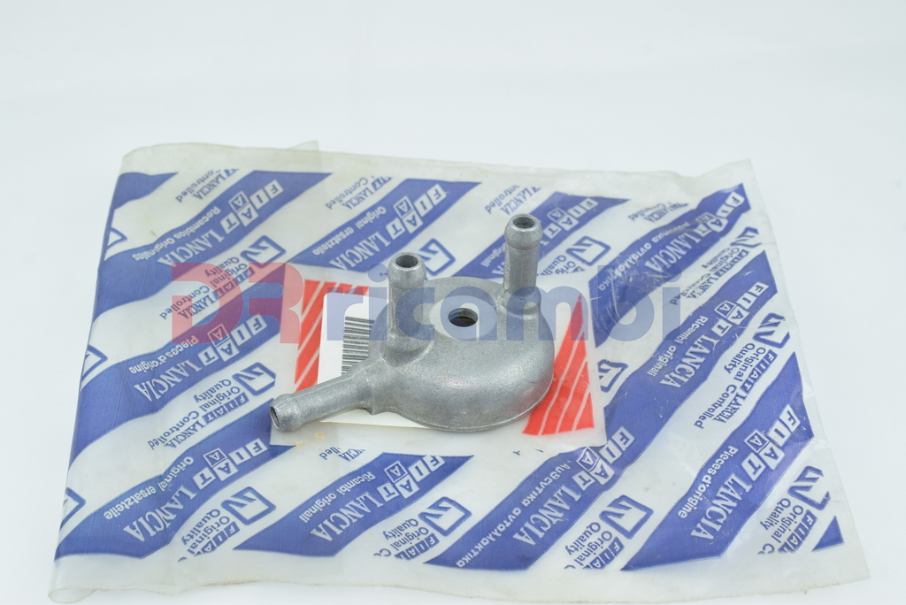 COPERCHIO PASSAGGIO CIRCUITO ACQUA STARTER CARBURATORE LANCIA DELTA FIAT 9939388