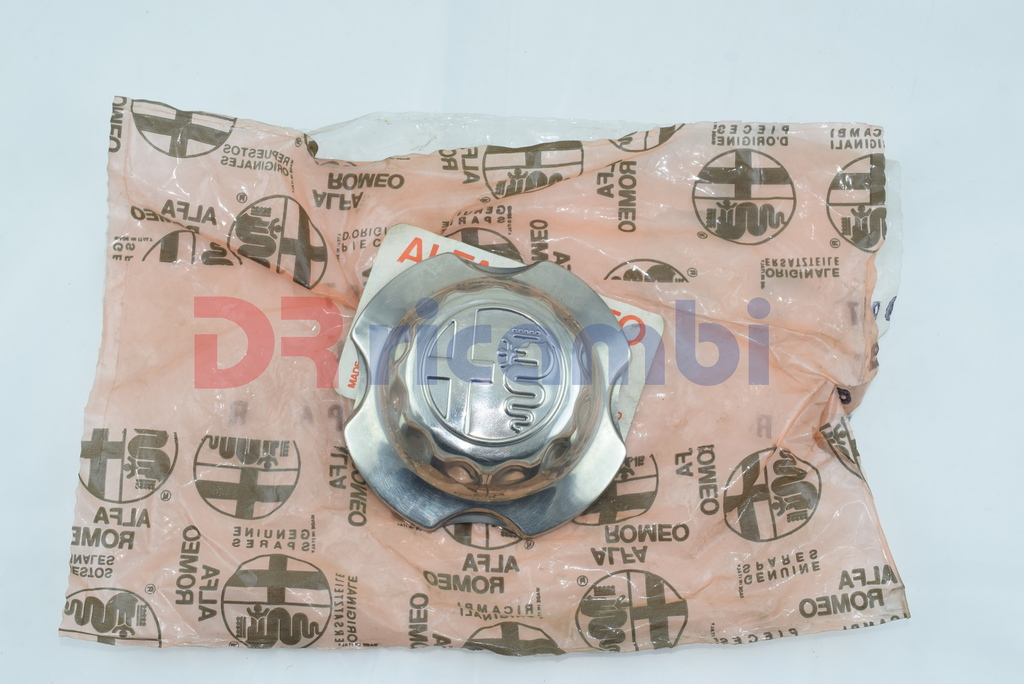 BORCHIA COPRIMOZZO PER ALFA ROMEO ALFASUD ALFETTA GT JUNIOR ALFA 1010 - 60517426