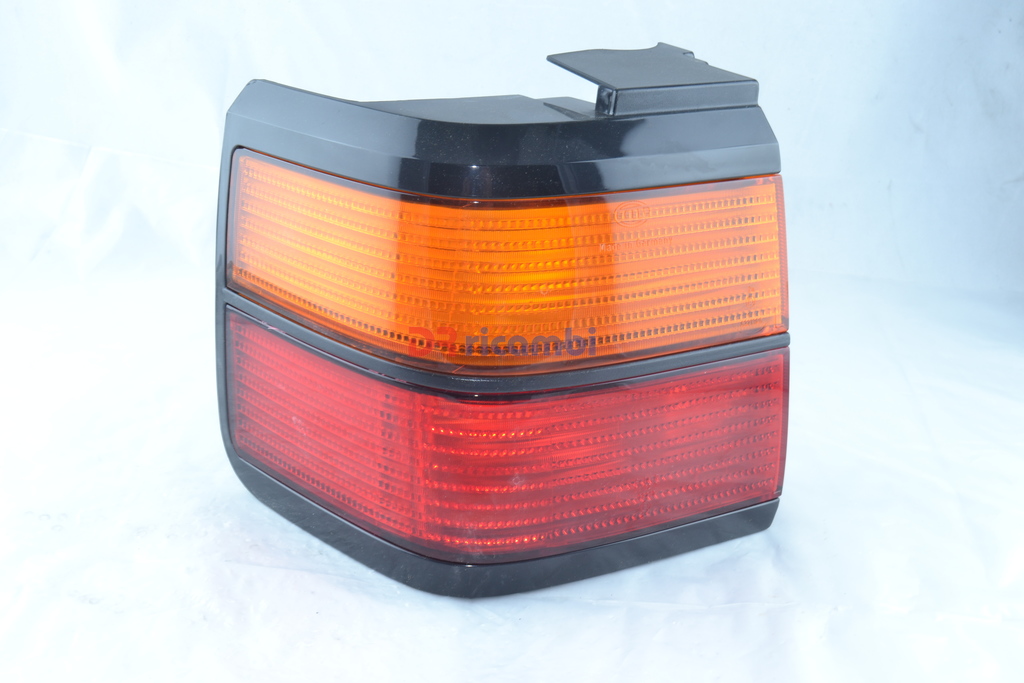 FANALE LUCE STOP POSTERIORE SINISTRO VOLKSWAGEN PASSAT 88 &gt; HELLA  9EL133577011