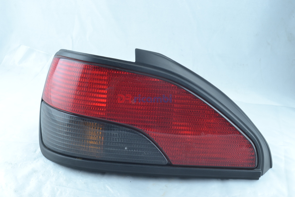 FANALE LUCE STOP POSTERIORE SINISTRO PEUGEOT 306 3 VOLUMI 92 &gt; 97 - VALEO 085633