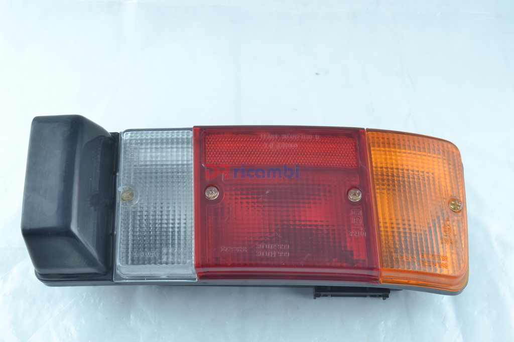 FANALE POSTERIORE DESTRO LUCE STOP FIAT 127 2a SERIE - LEART 30.012.999