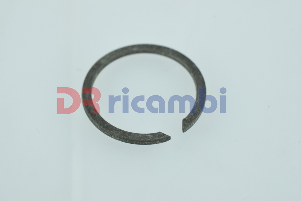 FERMO SPALLAMENTO CUSCINETTO ALBERO PRIMARIO ALFA ROMEO ALFETTA - AR 60723965