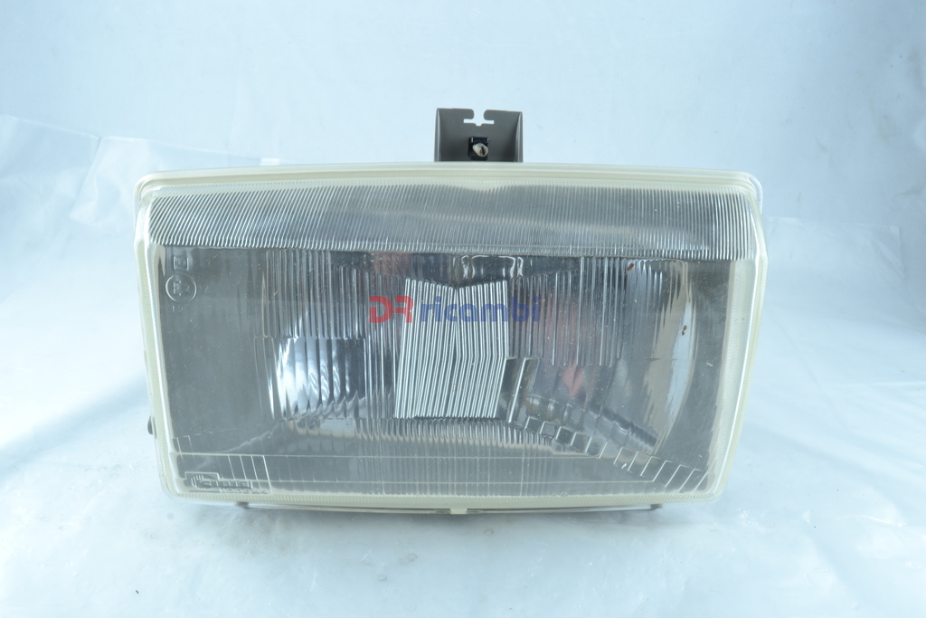 FARO PROIETTORE ANTERIORE SINISTRO CIBIE H4 PEUGEOT 305 Dal 77&gt;82 - VALEO 480289