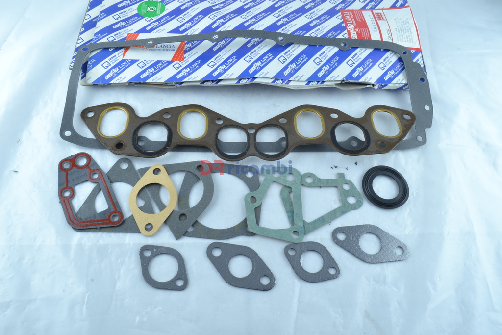 KIT SERIE SMERIGLIO SENZA TC FIAT REGATA RITMO LANCIA DELTA PRISMA 1.9cc 5892427