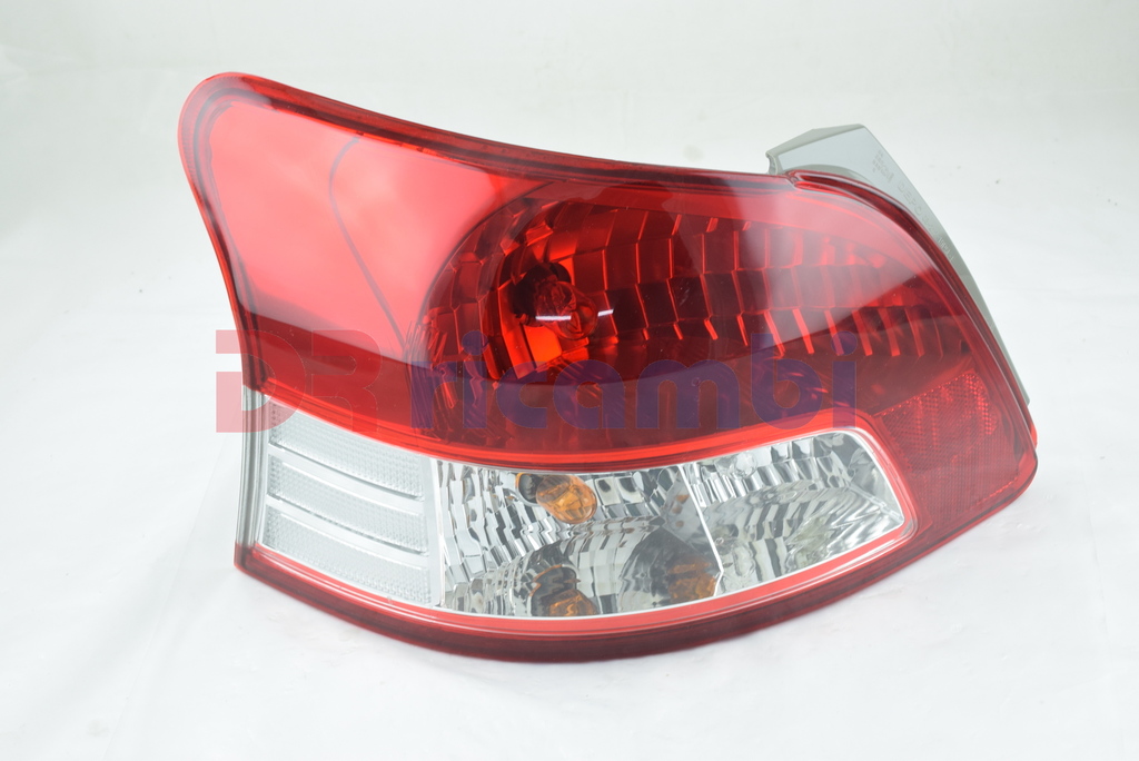 FARO FANALE LUCE POSTERIORE SINISTRA TOYOTA YARIS 4 PORTE DEPO 212-19P5L-AE