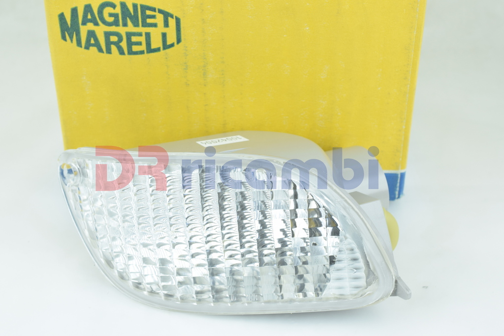 INDICATORE DI DIREZIONE FANALE DESTRO FORD FOCUS I MAGNETI MARELLI