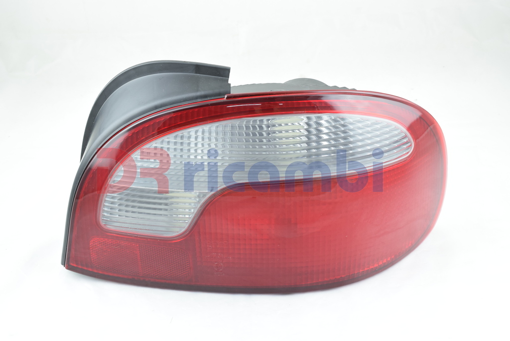 FARO FANALE LUCE POSTERIORE DESTRA HYUNDAI ACCENT I DEPO 221-1905R-UE