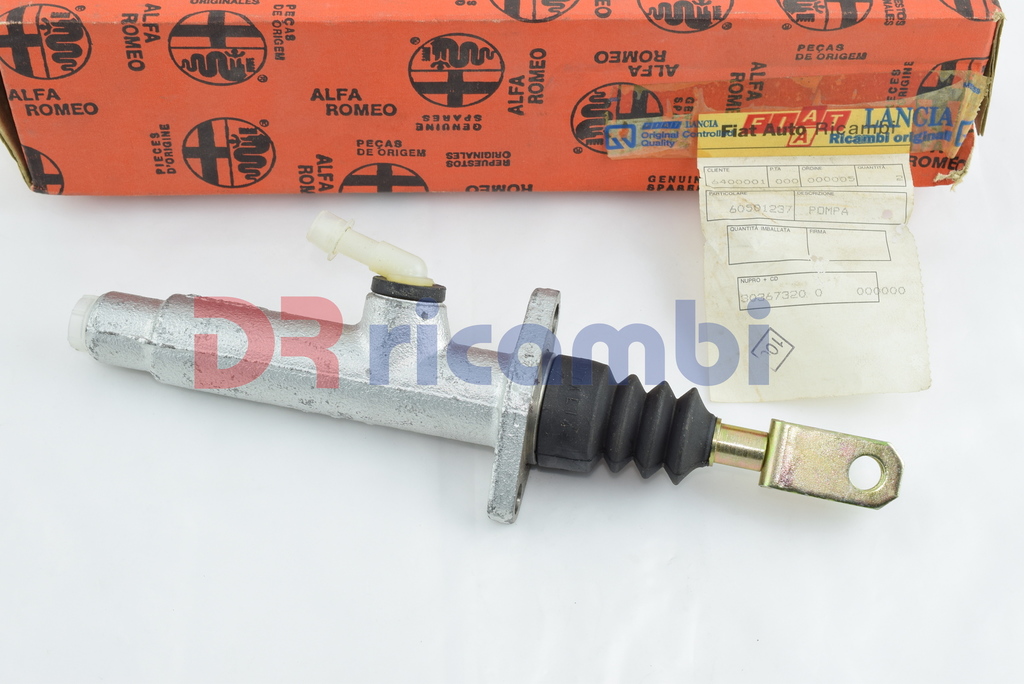 POMPA COMANDO DISINNESTO FRIZIONE ALFA ROMEO 33  ALFA SUD  ARNA ALFA 60501237 