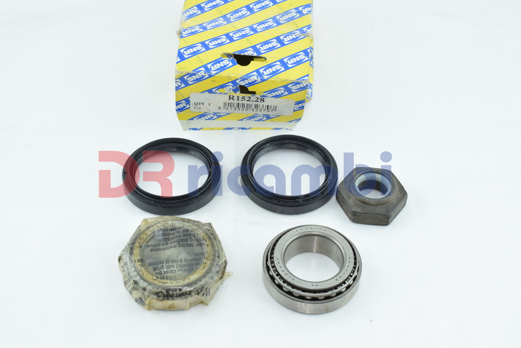 KIT CUDCINETTI RUOTA POST. FORD SIERRA SNR R152.28 R152.34 SKF VKBA897 BKBA898 