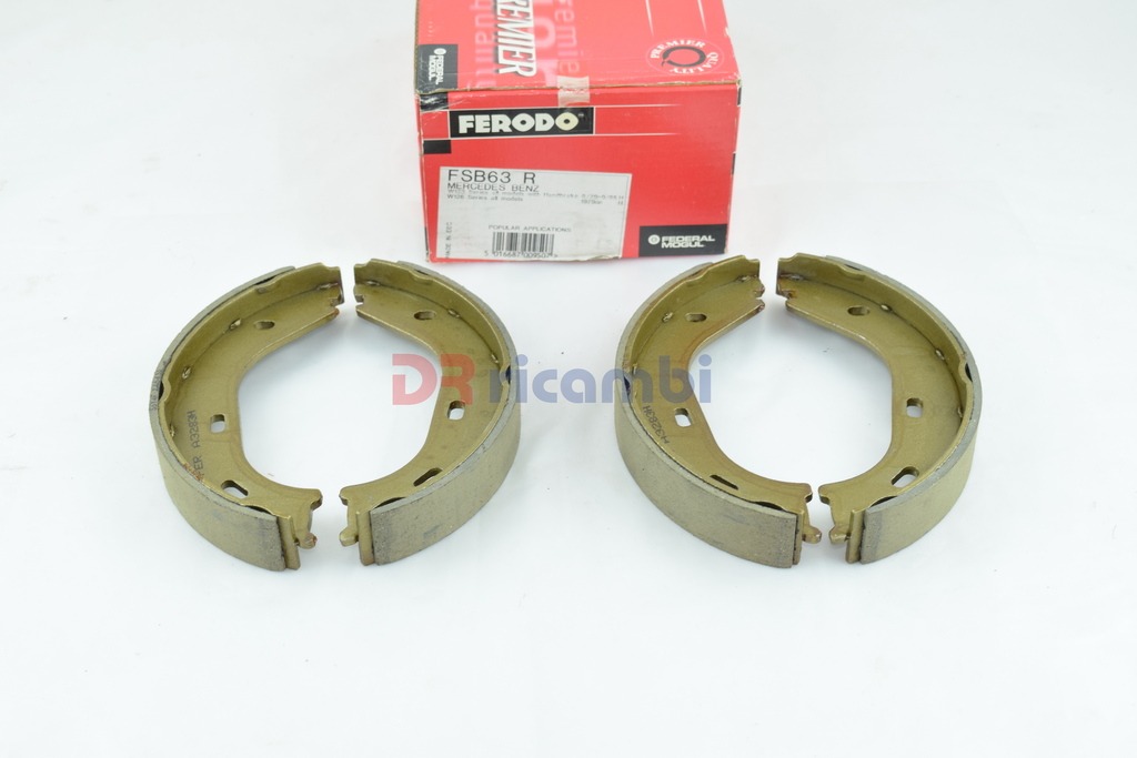 KIT GANASCE FRENO POST. MERCEDES BENZ 8 W114 W115  123 - BMW 3 5 6 8 Z1  FSB63R