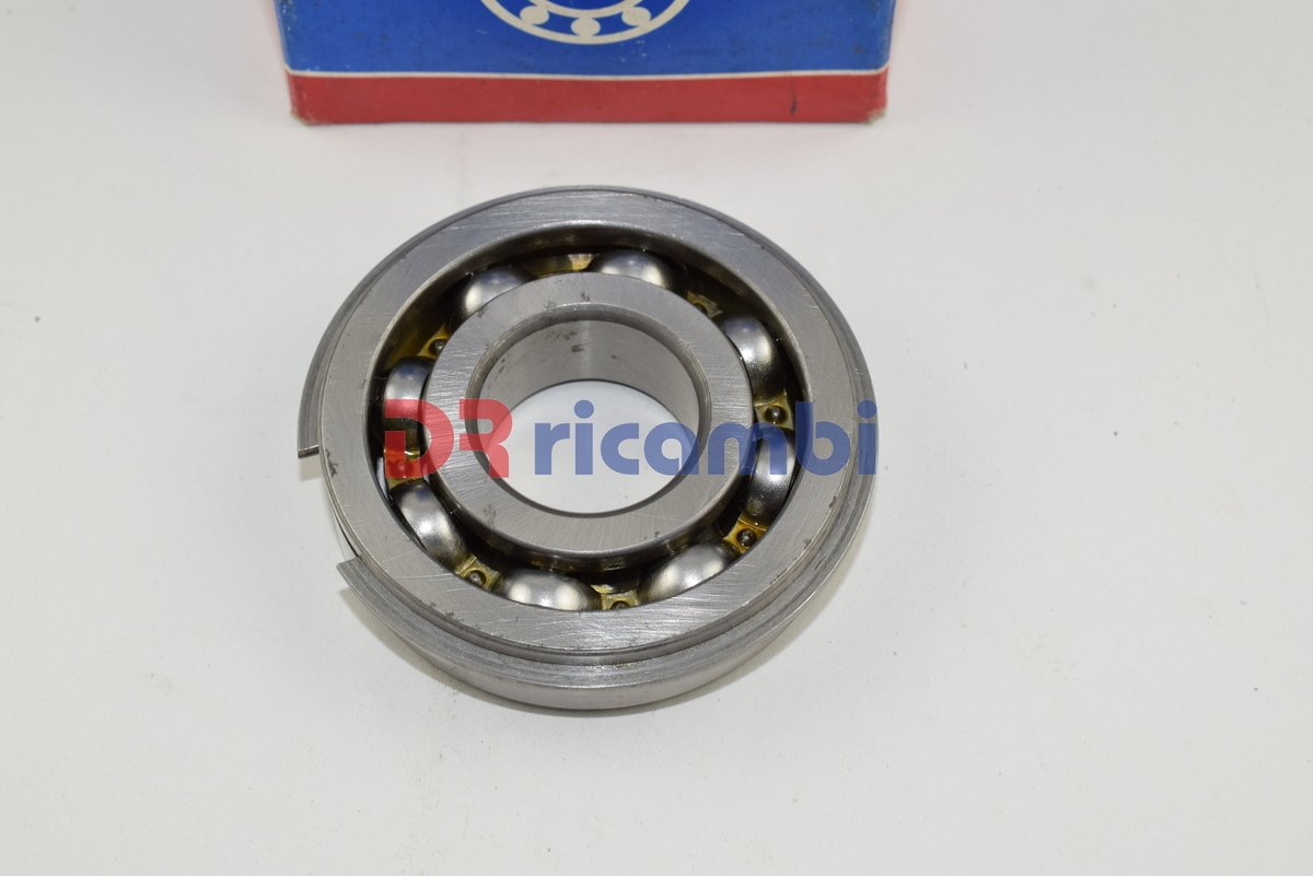 CUSCINETTO CAMBIO FIAT CAMPAGNOLA AR 79 - SKF 614184  63/28NR D. 28x68/74x18