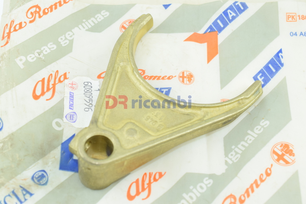 FORCELLA CAMBIO 5ª Velocità ALFA ROMEO 145 156 GTV SPIDER ALFA 60809596 7780610